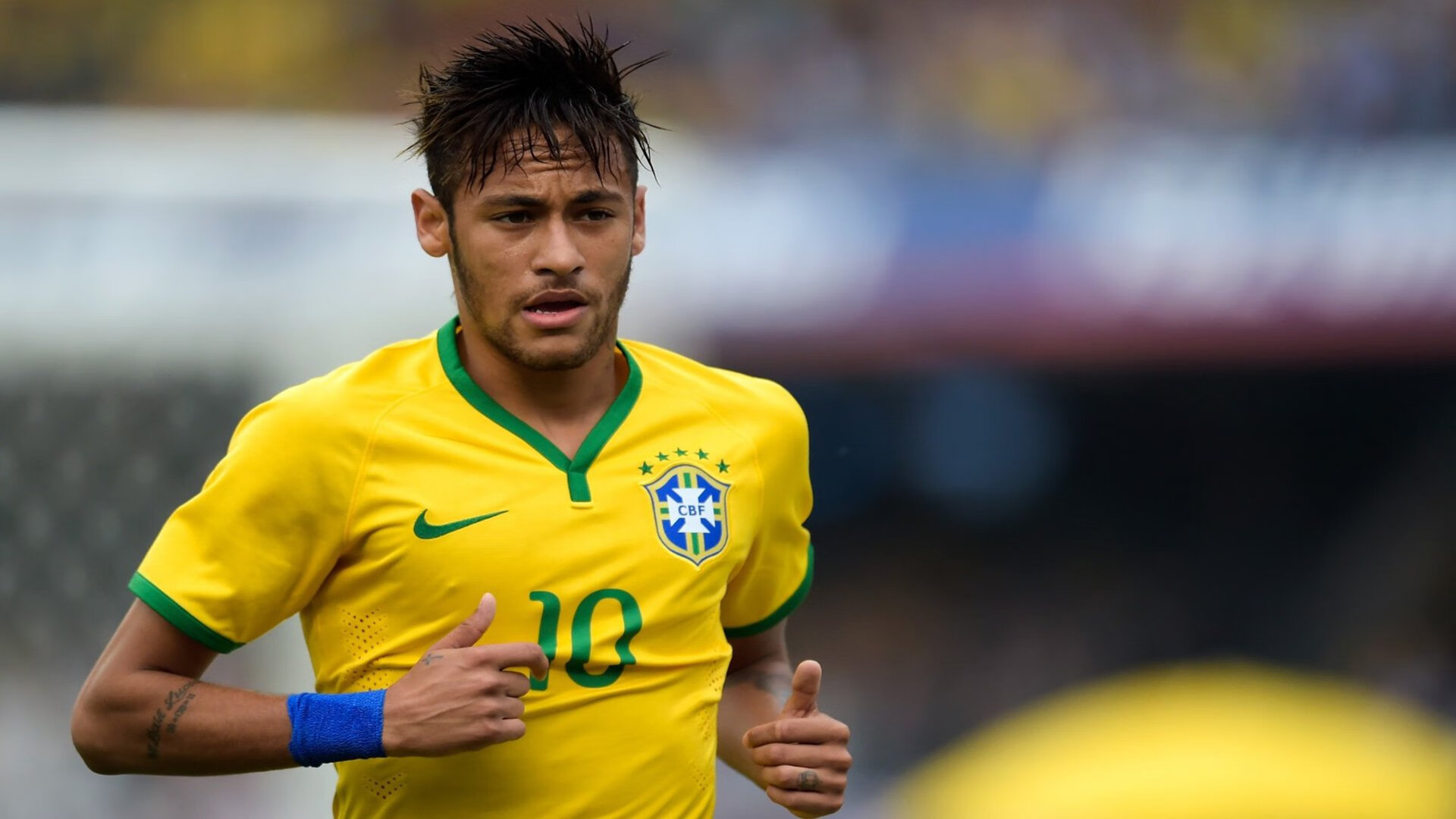 《英雄联盟》预选战火热进行，冠军逐步浮现！